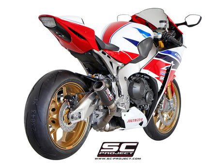 Picture of CR-T carbon fibre exhaust