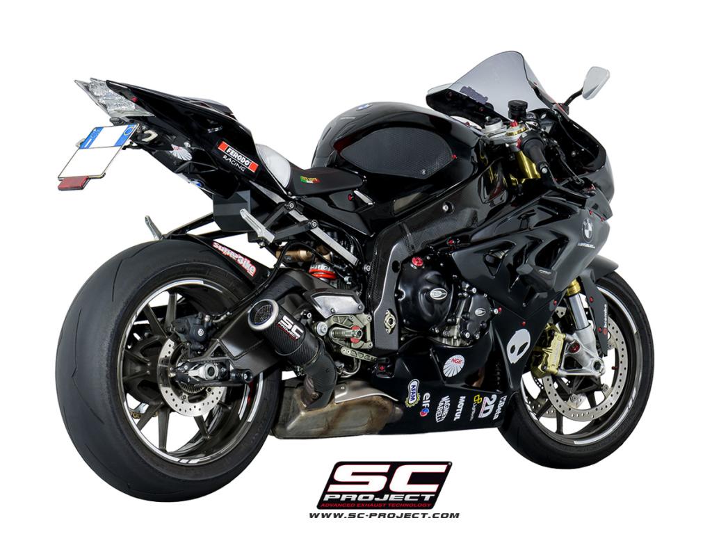 Picture of CR-T carbon fibre exhaust