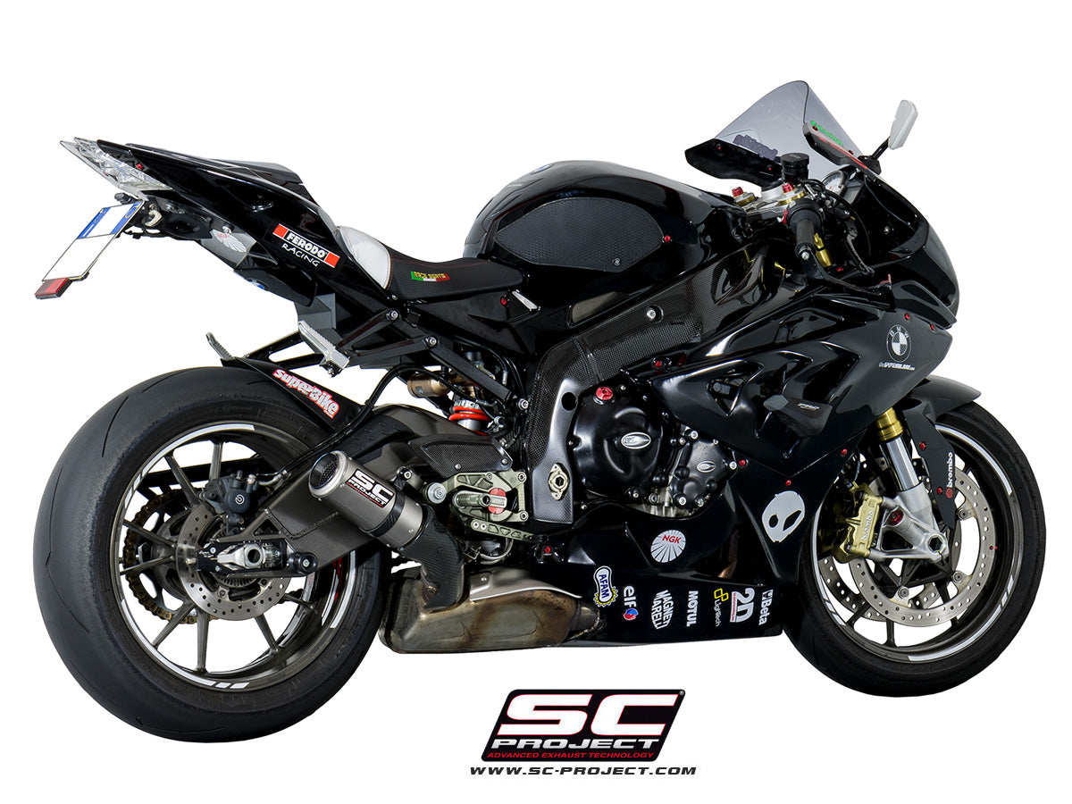 Picture of CR-T carbon fibre exhaust