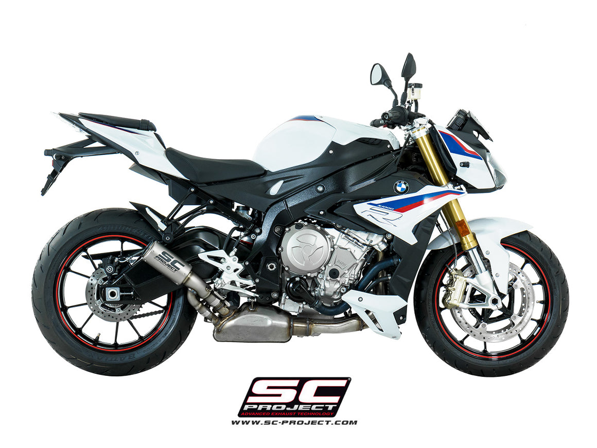 Picture of CR-T carbon fibre exhaust