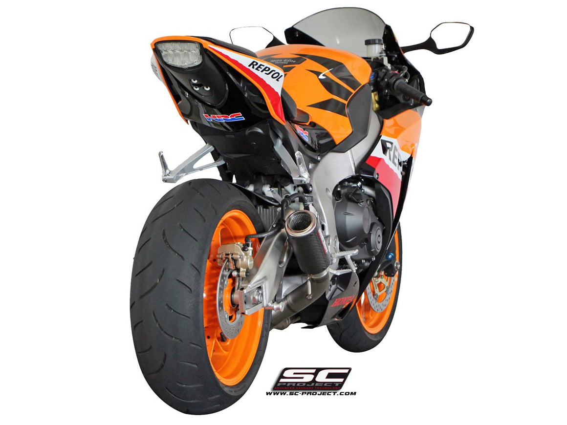 Picture of CR-T carbon fibre exhaust