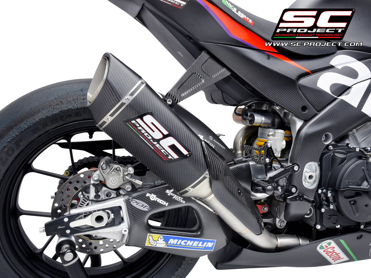 Picture of 4-2-1 Titanium full exhaust system, with SC1-R carbon fibre exhaust (250 mm)
