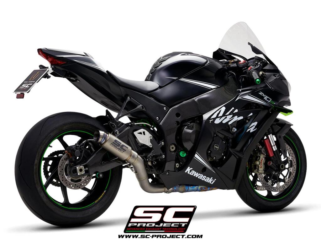 Picture of GP70-R titanium exhaust, with de-cat link pipe