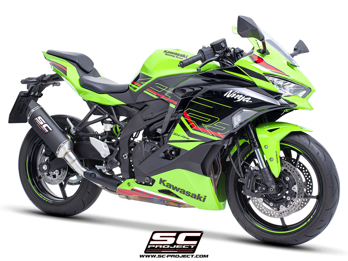 Kawasaki ZX-4R - RR with SC-Project SC1-S carbon exhaust, 3/4 rear view