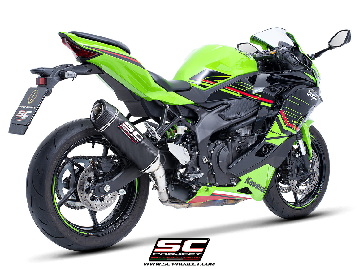 Kawasaki ZX-4R - RR with SC-Project SC1-S carbon exhaust, 3/4 rear view