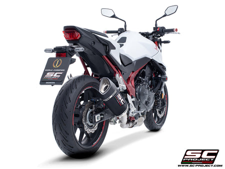 Honda CB750 Hornet with SC-Project SC1-R carbon exhaust, 3/4 rear view