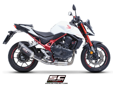Honda CB750 Hornet with SC-Project SC1-R carbon exhaust, 3/4 rear view