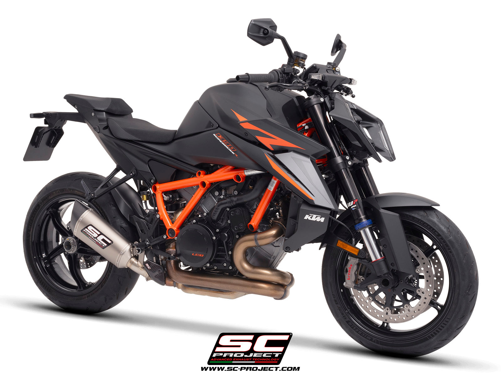 KTM 1390 Super Duke R (2024) with SC-Project SC1-R titanium exhaust, 3/4 rear view