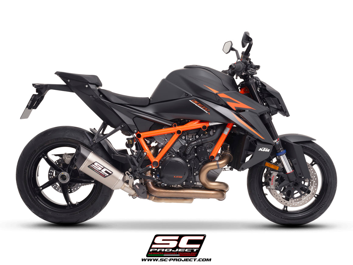 KTM 1390 Super Duke R (2024) with SC-Project SC1-R titanium exhaust, 3/4 rear view