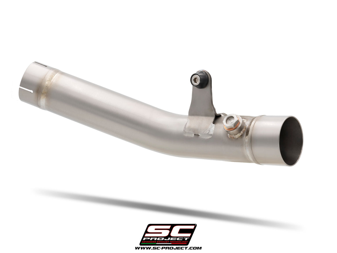 Kawasaki_Ninja-ZX-6R with SC-Project Decat Link Pipe titanium exhaust, 3/4 rear view