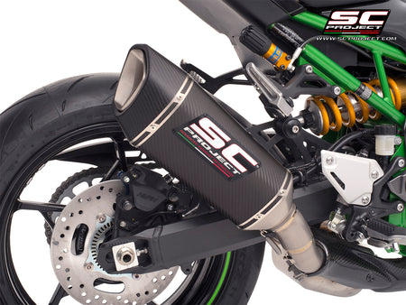 Kawasaki Z900 (2020 - 2024) - Euro 5 with SC-Project SC1-R carbon exhaust, 3/4 rear view