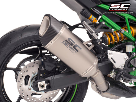 Kawasaki Z900 (2020 - 2024) - Euro 5 with SC-Project SC1-R titanium exhaust, 3/4 rear view