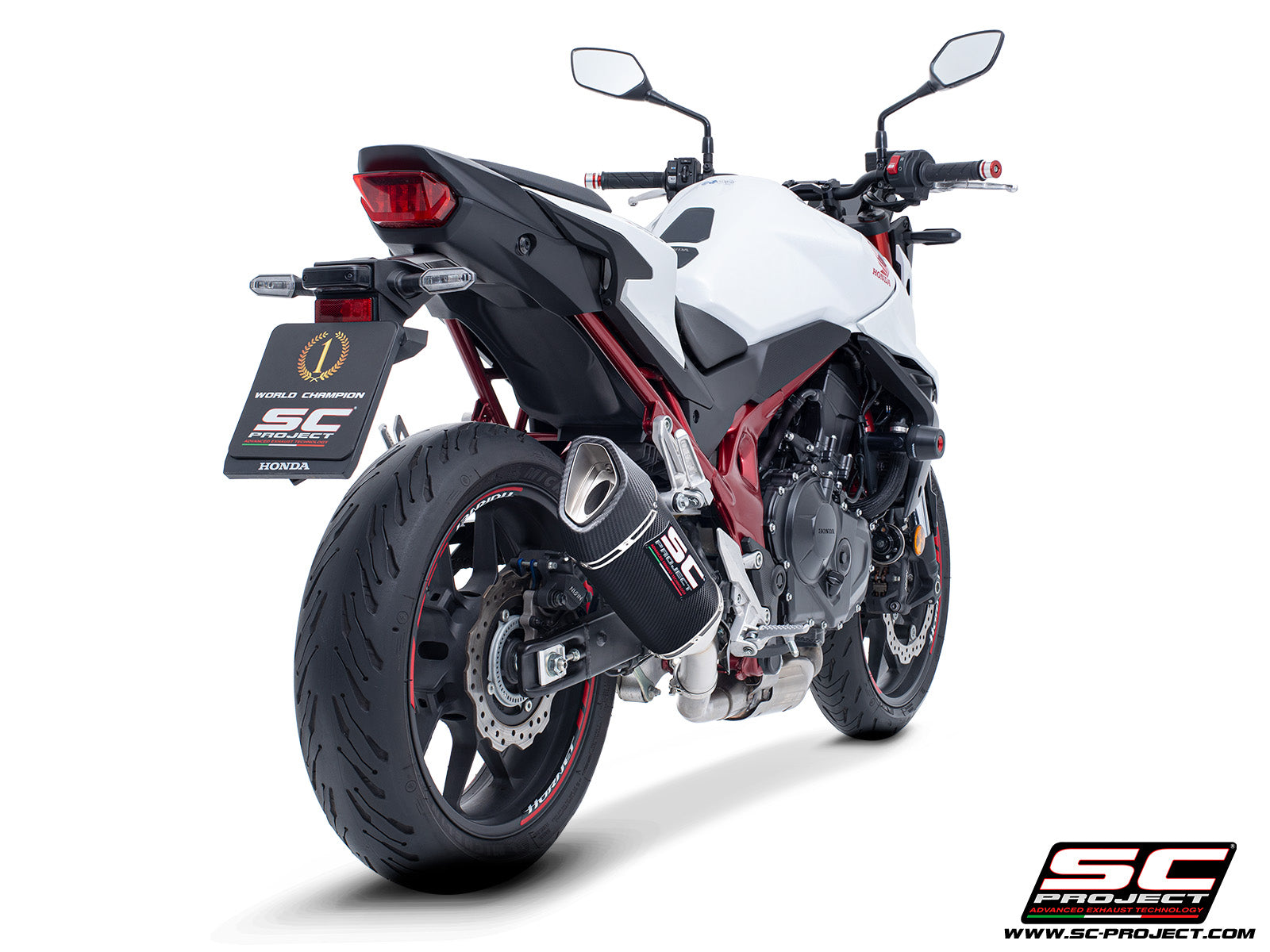Honda CB750 Hornet with SC-Project SC1-R carbon exhaust, 3/4 rear view