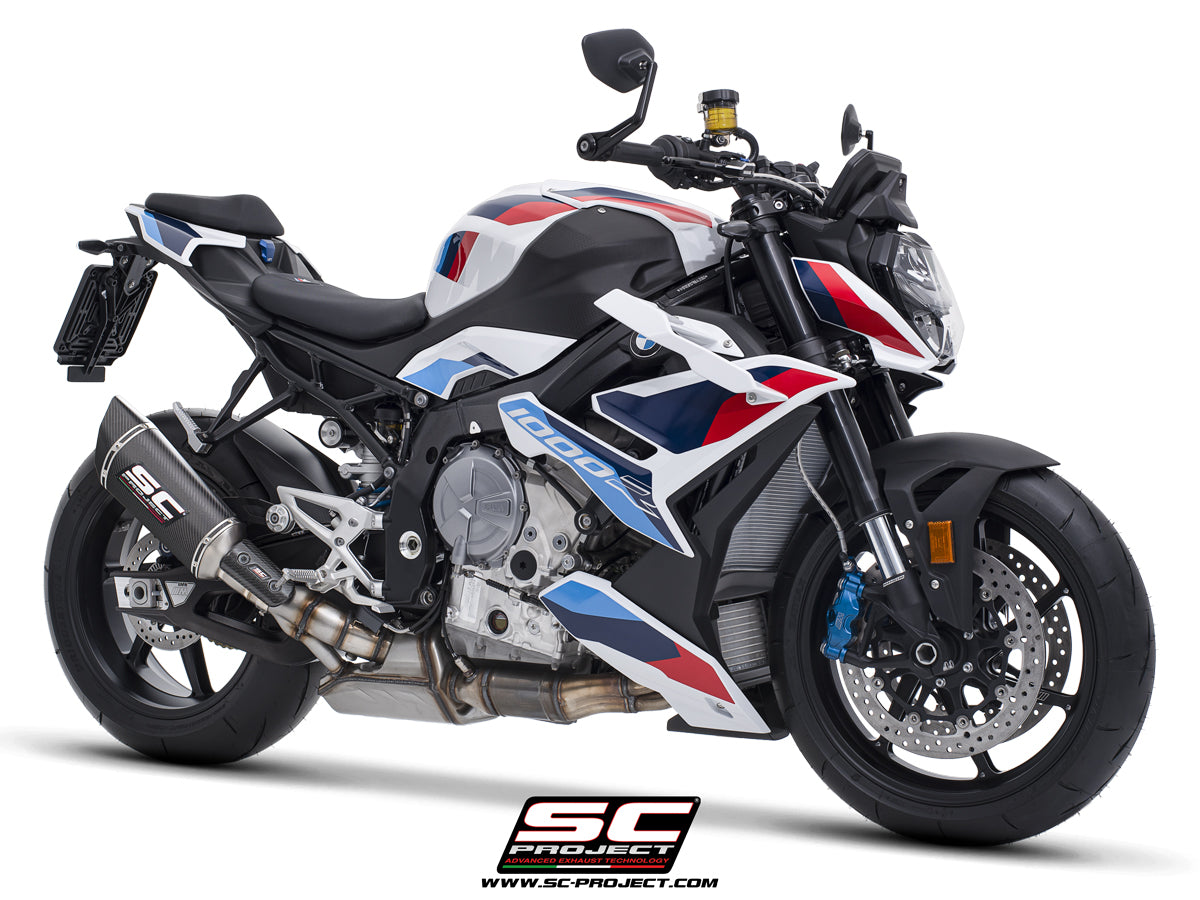 BMW M 1000 R with SC-Project SC1-R carbon exhaust, 3/4 rear view