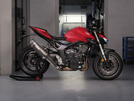 Honda CB1000 Hornet with SC-Project SC1-R GT carbon exhaust, 3/4 rear view