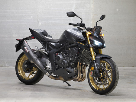 Honda CB1000 Hornet SP with SC-Project SC1-R GT carbon exhaust, 3/4 rear view