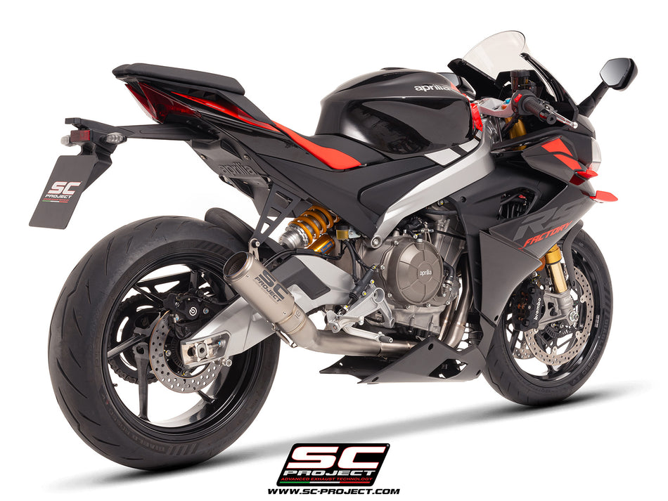 Aprilia Tuono 660 with SC-Project 2-1 Titanium full exhaust system, with CR-T titanium exhaust, 3/4 rear view