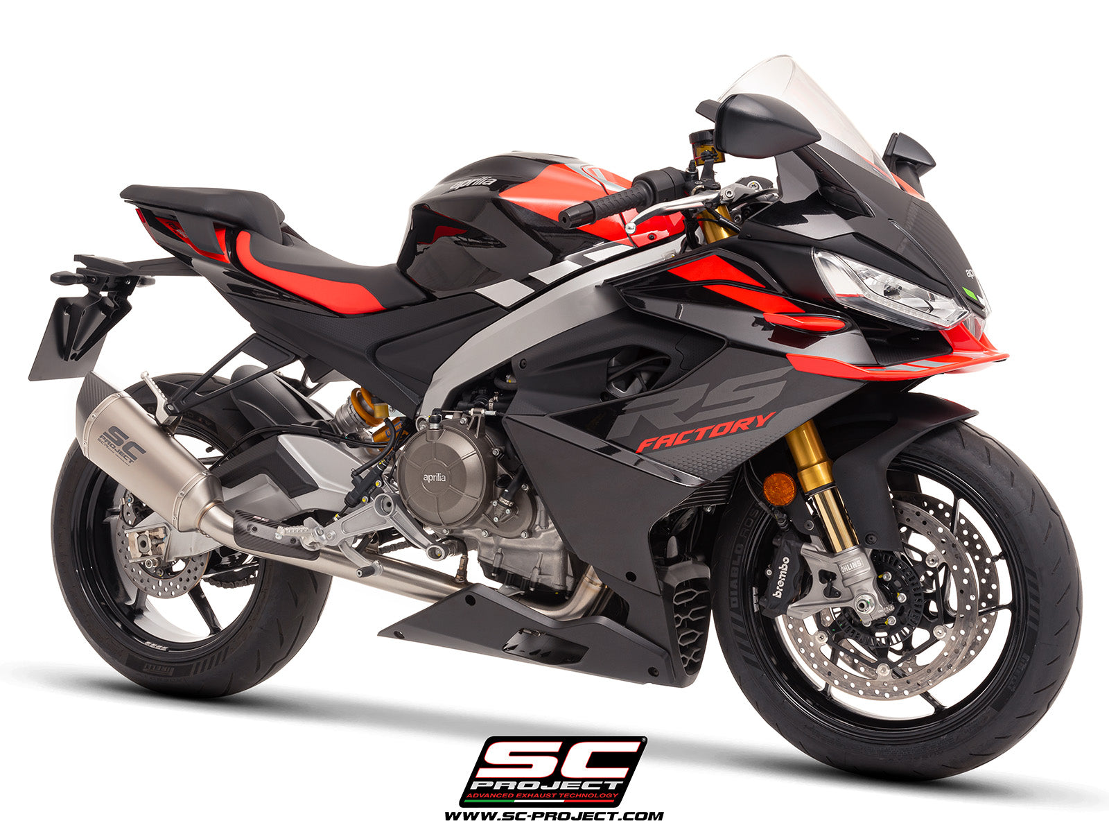 Aprilia Tuono 660 with SC-Project 2-1 stainless steel full exhaust system, with SC1-R titanium exhaust, 3/4 rear view