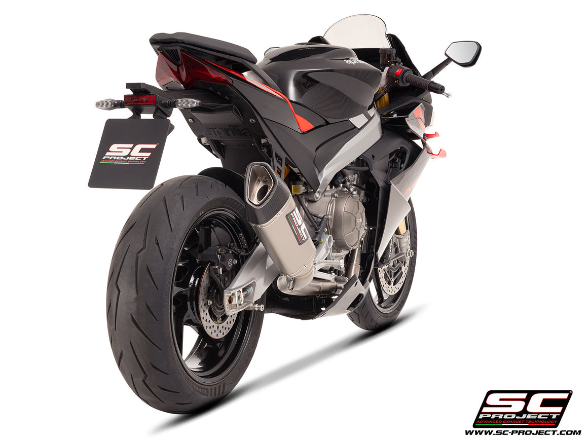Aprilia Tuono 660 with SC-Project 2-1 Titanium full exhaust system, with SC1-R titanium exhaust, 3/4 rear view