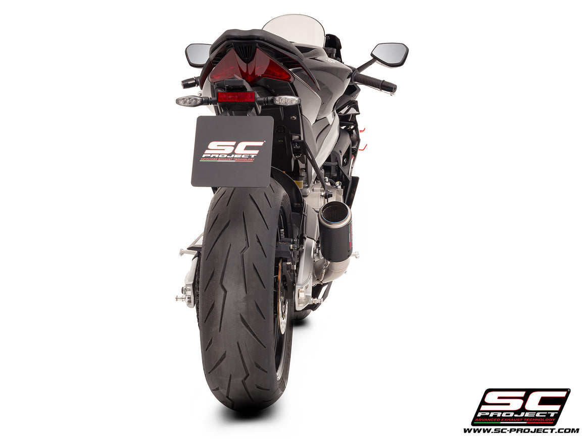 Aprilia Tuono 660 with SC-Project 2-1 Titanium full exhaust system, with CR-T carbon exhaust, 3/4 rear view
