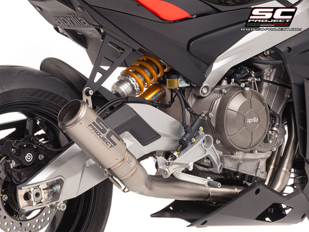 Aprilia Tuono 660 with SC-Project 2-1 Titanium full exhaust system, with CR-T titanium exhaust, 3/4 rear view