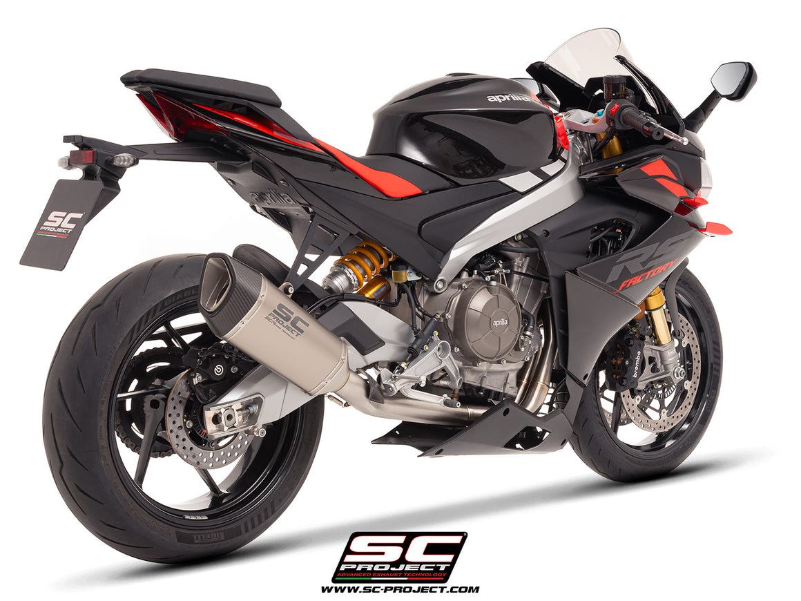 Aprilia Tuono 660 with SC-Project 2-1 stainless steel full exhaust system, with SC1-R titanium exhaust, 3/4 rear view