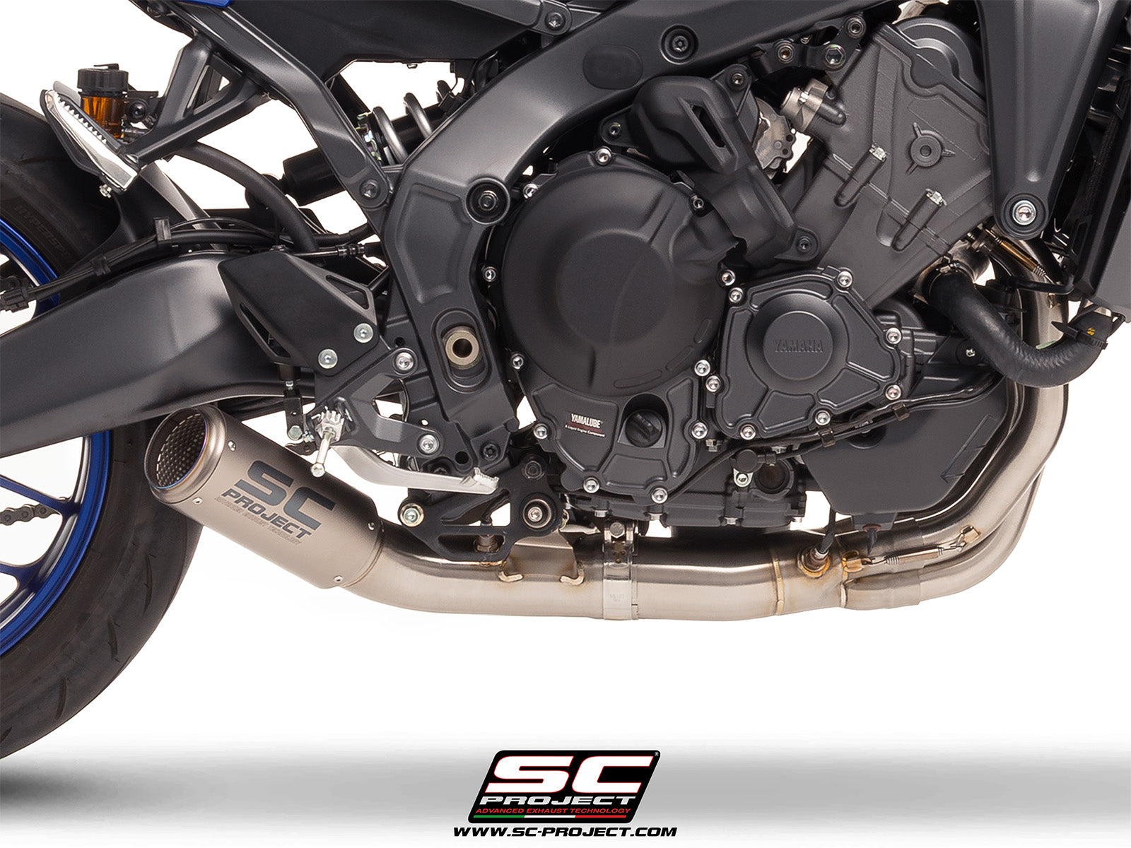 YAMAHA MT-09 (2024 - 2025) with SC-Project CR-T titanium exhaust, 3/4 rear view