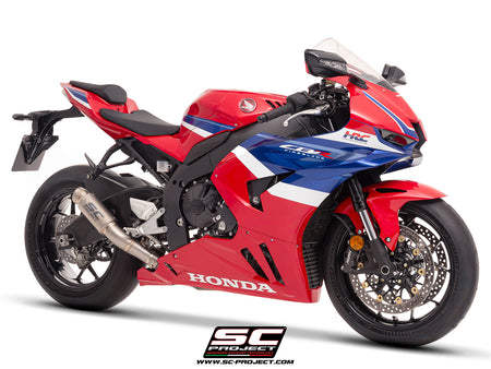 Honda CBR1000RR-R 2025 with SC-Project GP70-R titanium exhaust, 3/4 rear view
