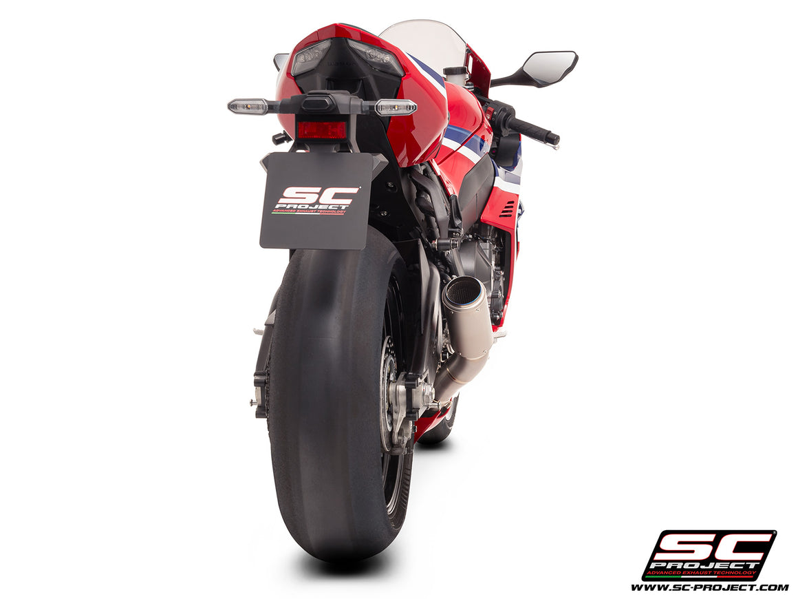 Honda CBR1000RR-R 2025 with SC-Project CR-T titanium exhaust, 3/4 rear view