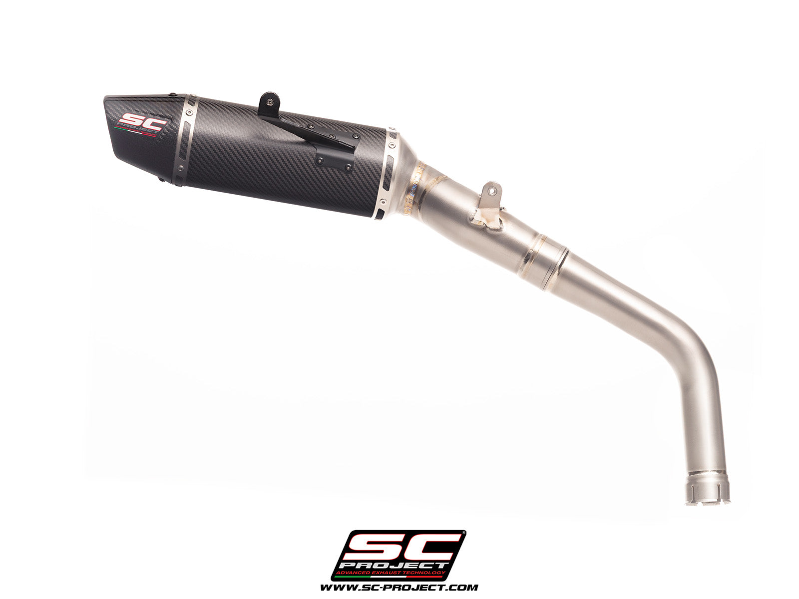 Honda CBR600RR with SC-Project SC-RR carbon fibre exhaust, 3/4 rear view