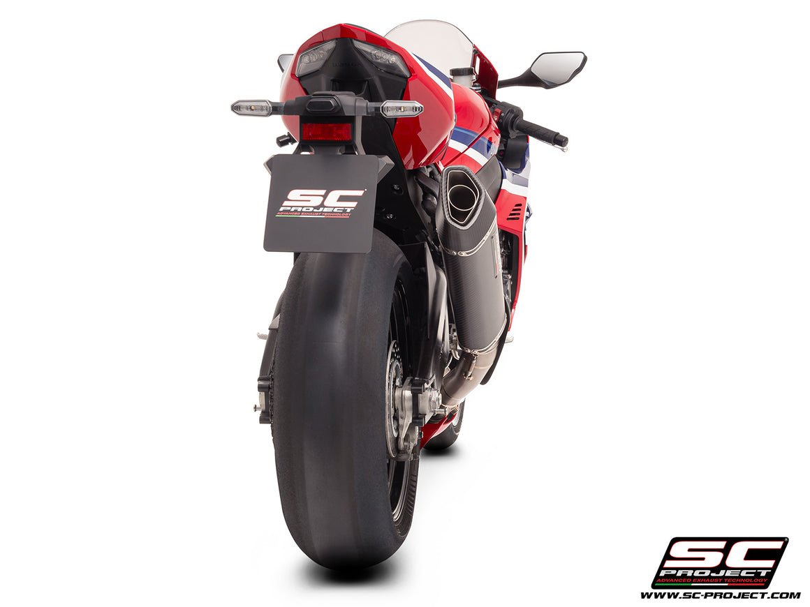 Honda CBR1000RR-R with SC-Project SC1-R (350mm) carbon fibre exhaust, 3/4 rear view