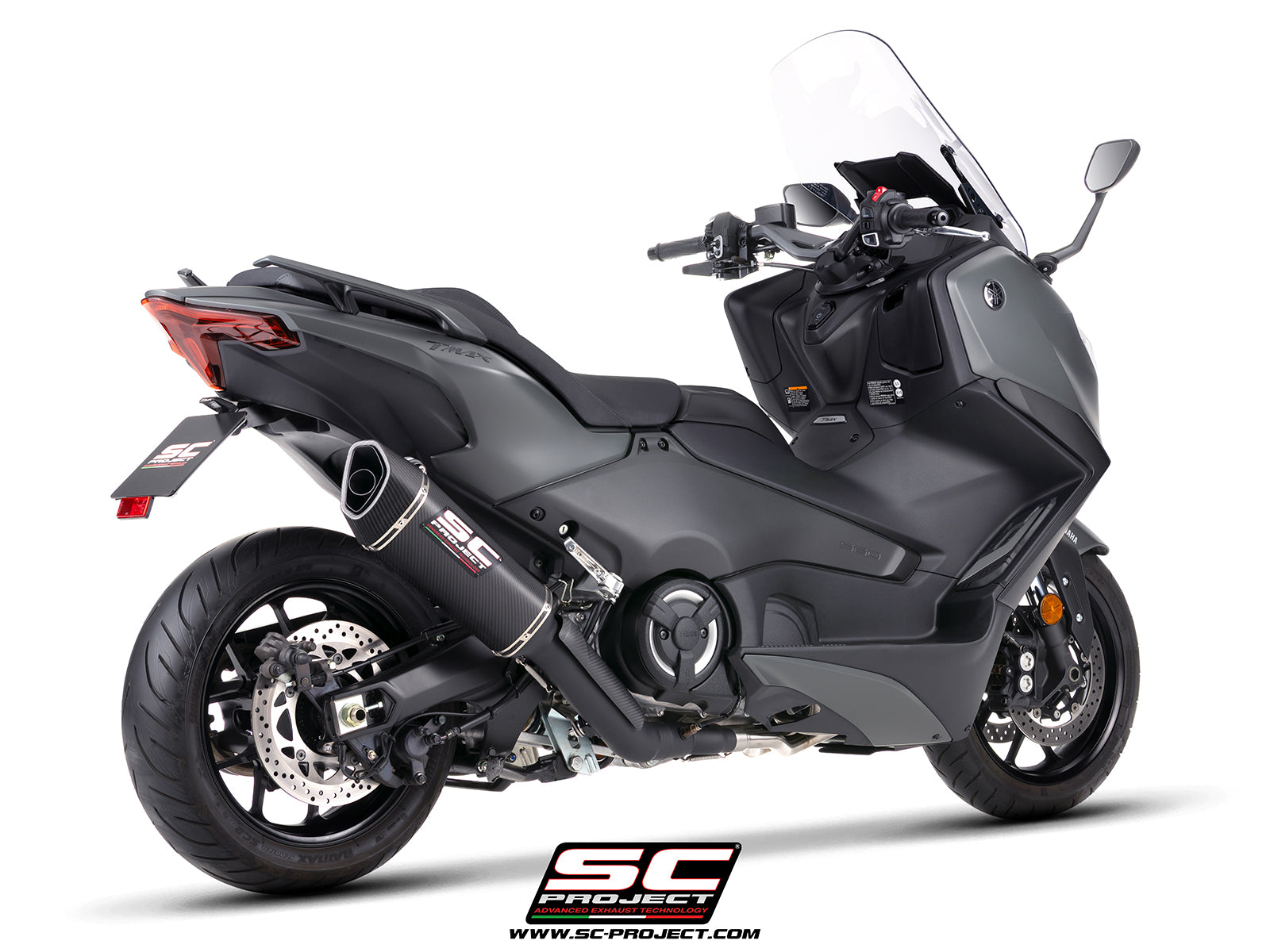 Yamaha TMax 560 with SC-Project full exhaust system stainless steel, matt black, with SC1-R carbon fibre exhaust, 3/4 rear view
