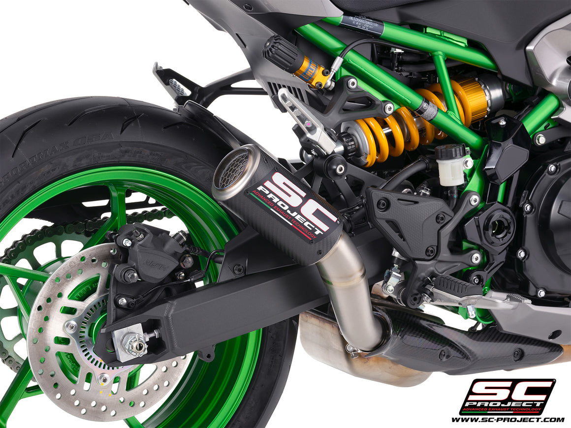 Kawasaki Z900 with SC-Project CR-T carbon fibre exhaust, with stoneguard grid, 3/4 rear view