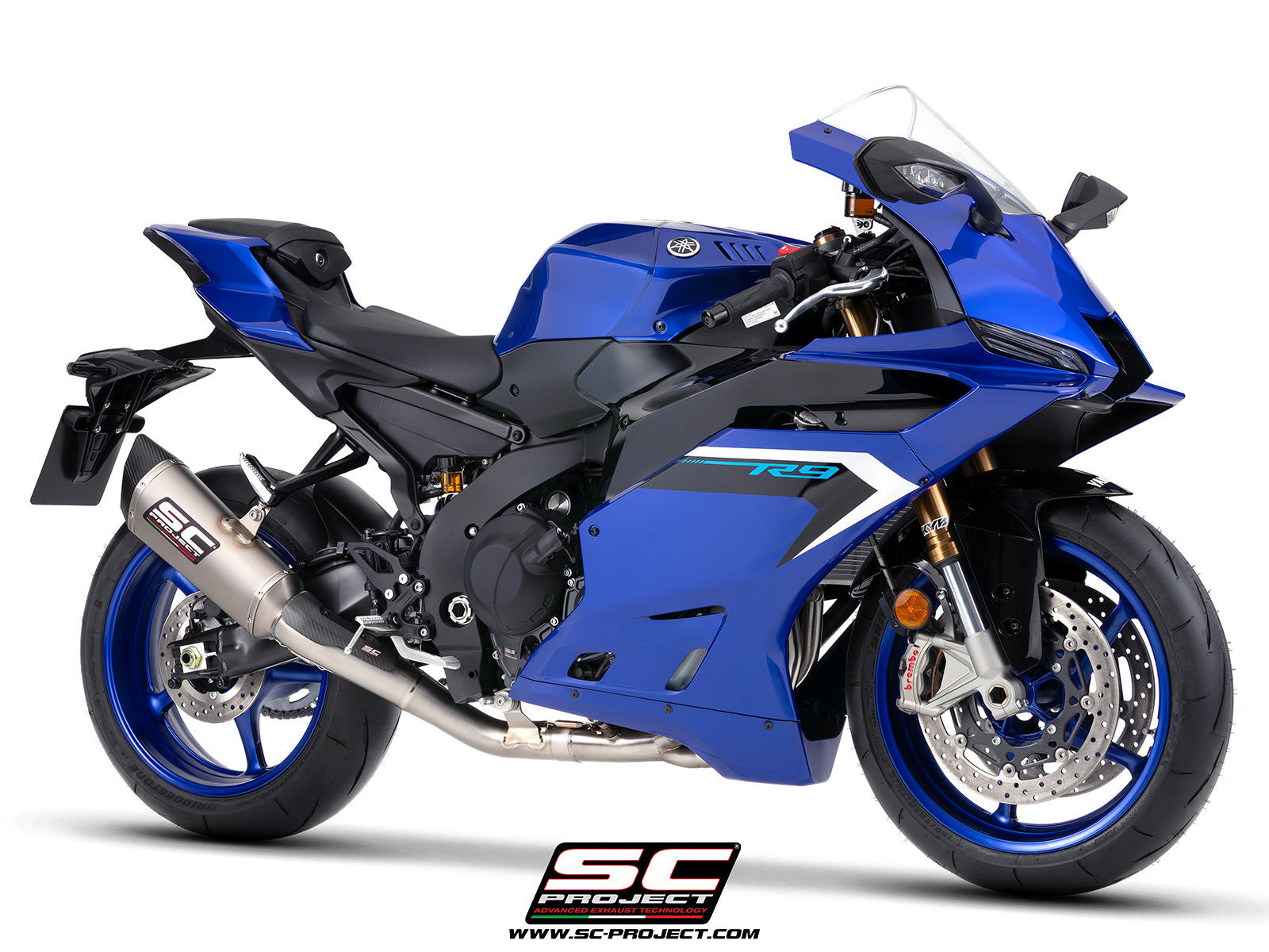 Yamaha R9 with SC-Project 3-1 full exhaust system, with SC1-R  titanium exhaust, 3/4 rear view