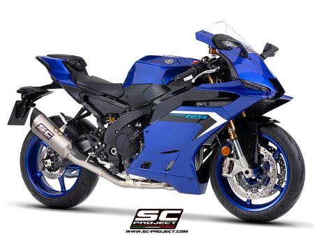 Yamaha R9 with SC-Project 3-1 full exhaust system, with SC1-R  titanium exhaust, 3/4 rear view