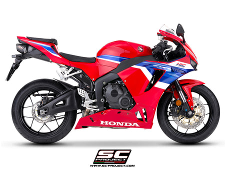 Honda CBR600RR with SC-Project SC-RR carbon fibre exhaust, 3/4 rear view