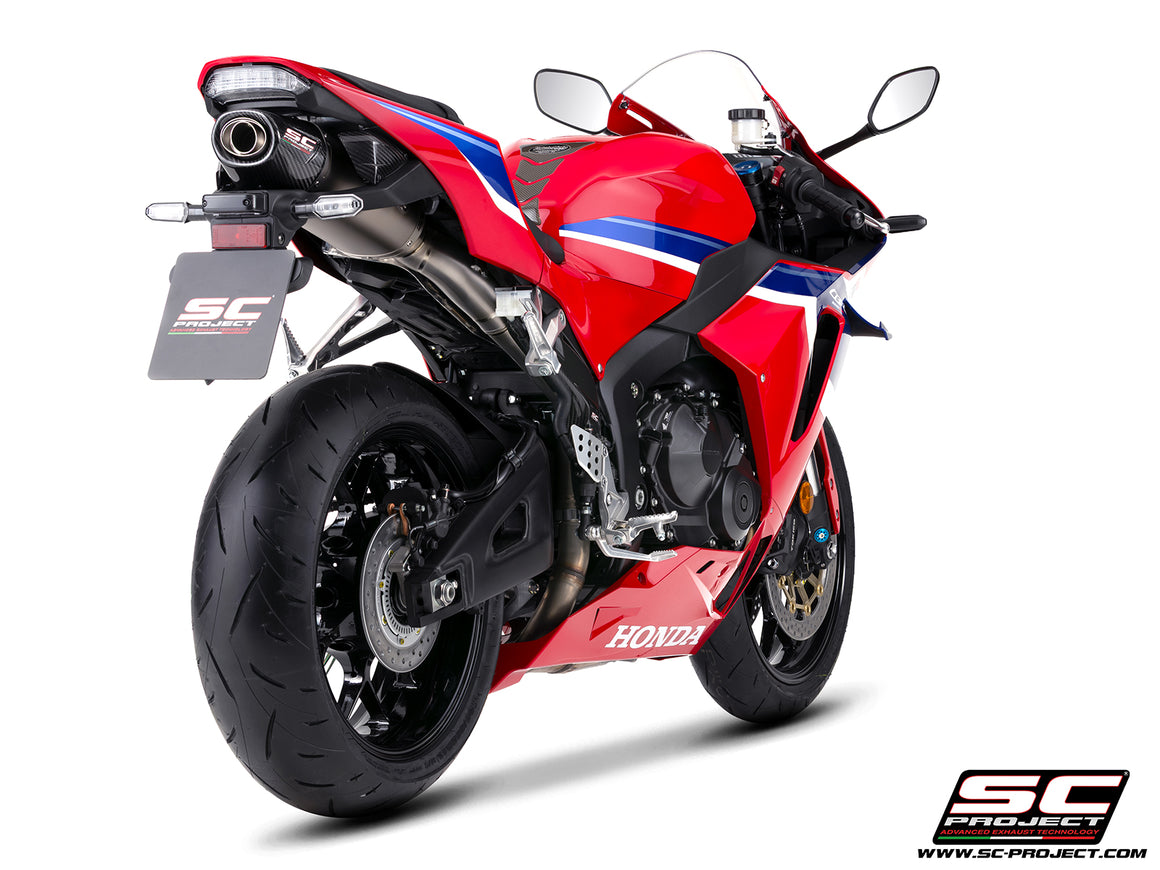 Honda CBR600RR with SC-Project SC-RR titanium exhaust, 3/4 rear view