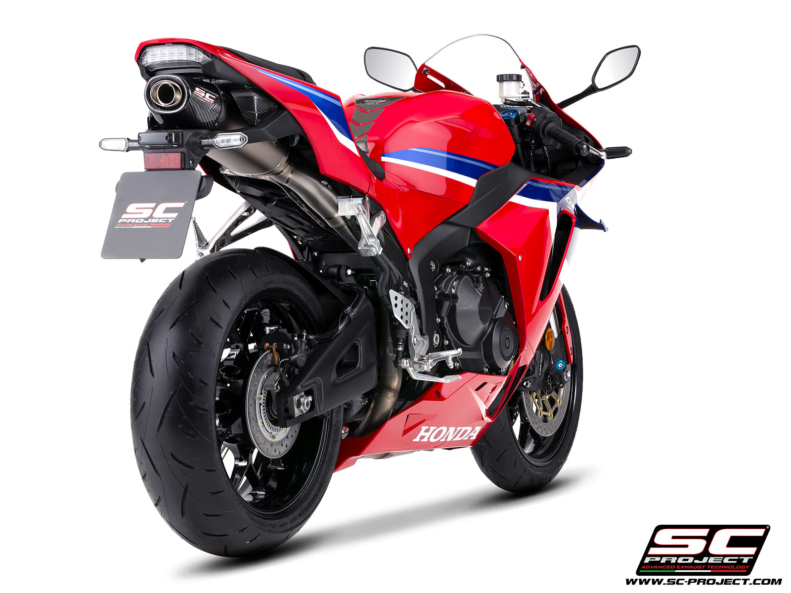 Honda CBR600RR with SC-Project SC-RR titanium exhaust, 3/4 rear view