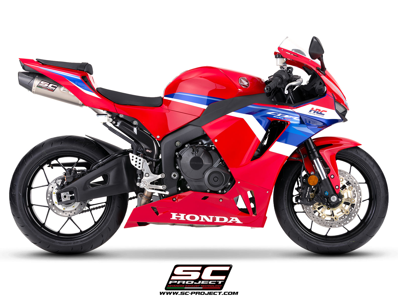 Honda CBR600RR with SC-Project SC-RR titanium exhaust, 3/4 rear view