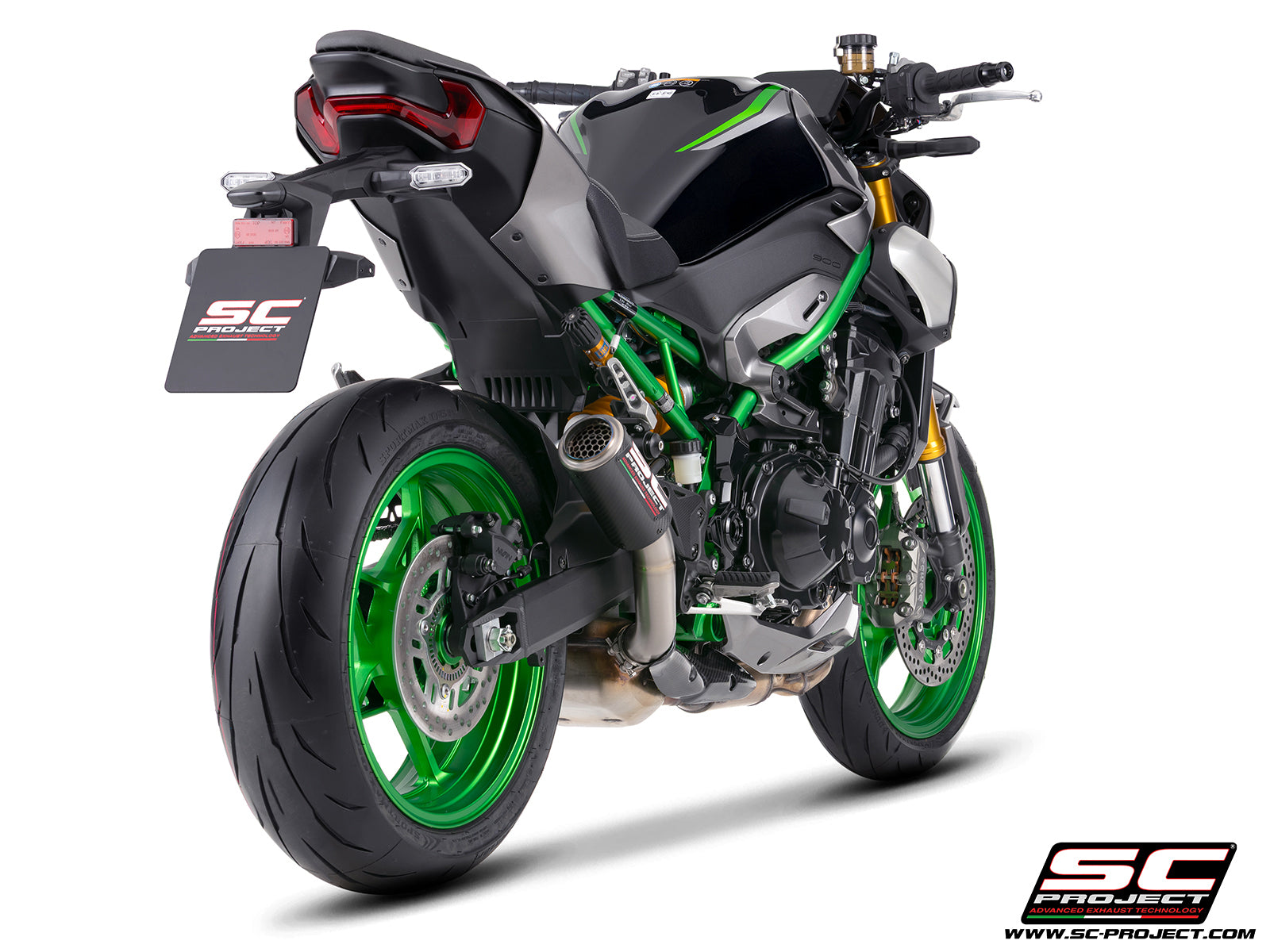 Kawasaki Z900 with SC-Project CR-T carbon fibre exhaust, with stoneguard grid, 3/4 rear view
