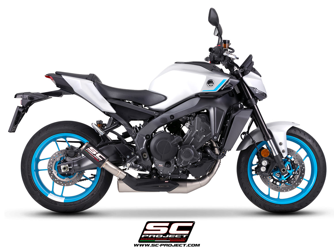 Yamaha MT-09 with SC-Project full exhaust system stainless steel, with CR-T carbon fibre exhaust, with stoneguard grid, 3/4 rear view