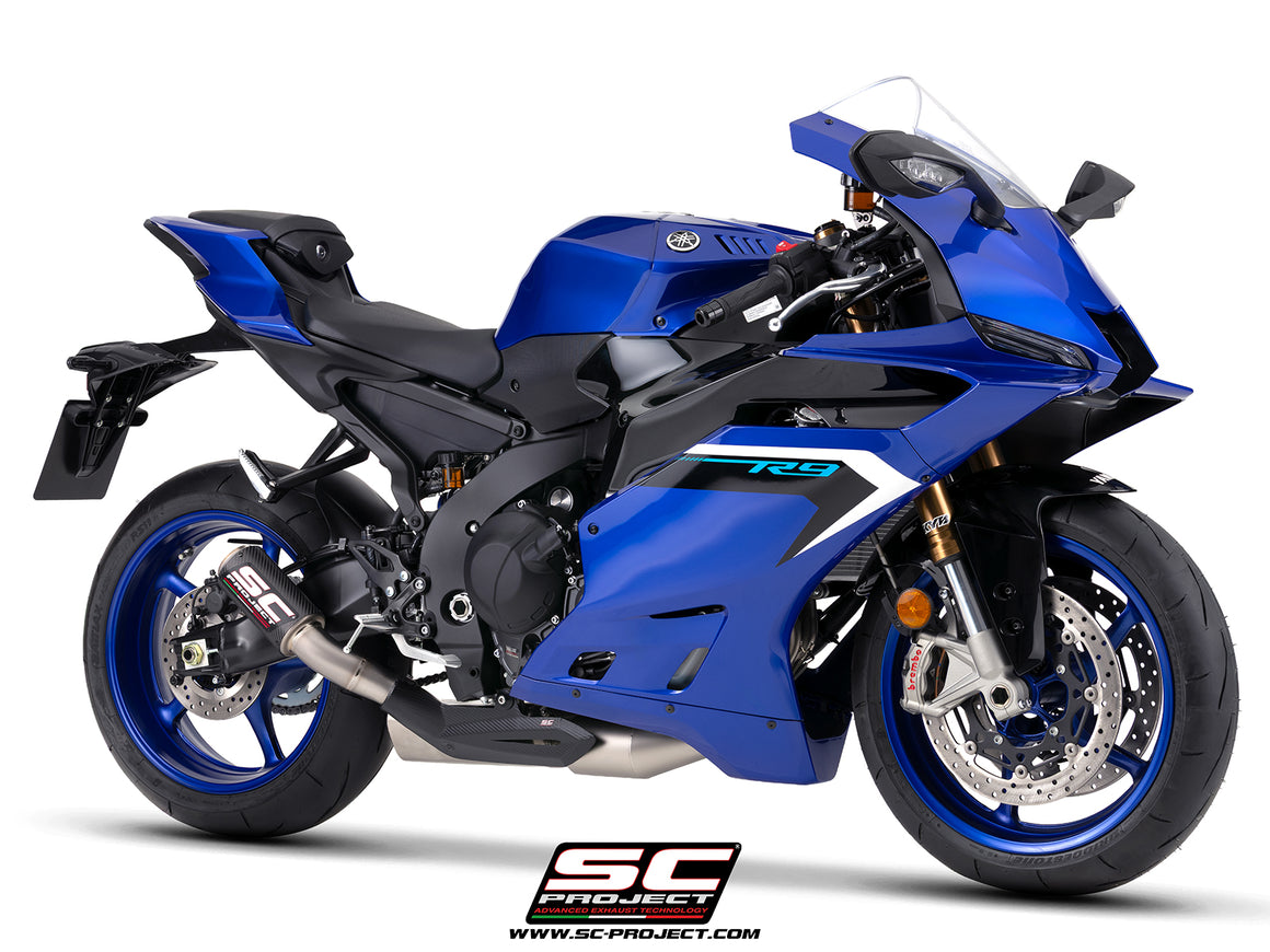 Yamaha R9 with SC-Project full exhaust system stainless steel, with CR-T carbon fibre exhaust, with stoneguard grid, 3/4 rear view