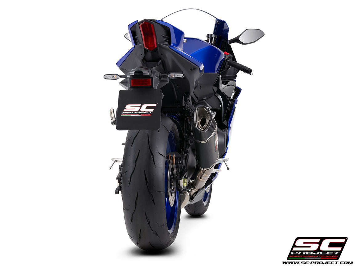 Yamaha R9 with SC-Project full exhaust system stainless steel, with SC1-R carbon fibre exhaust, 3/4 rear view