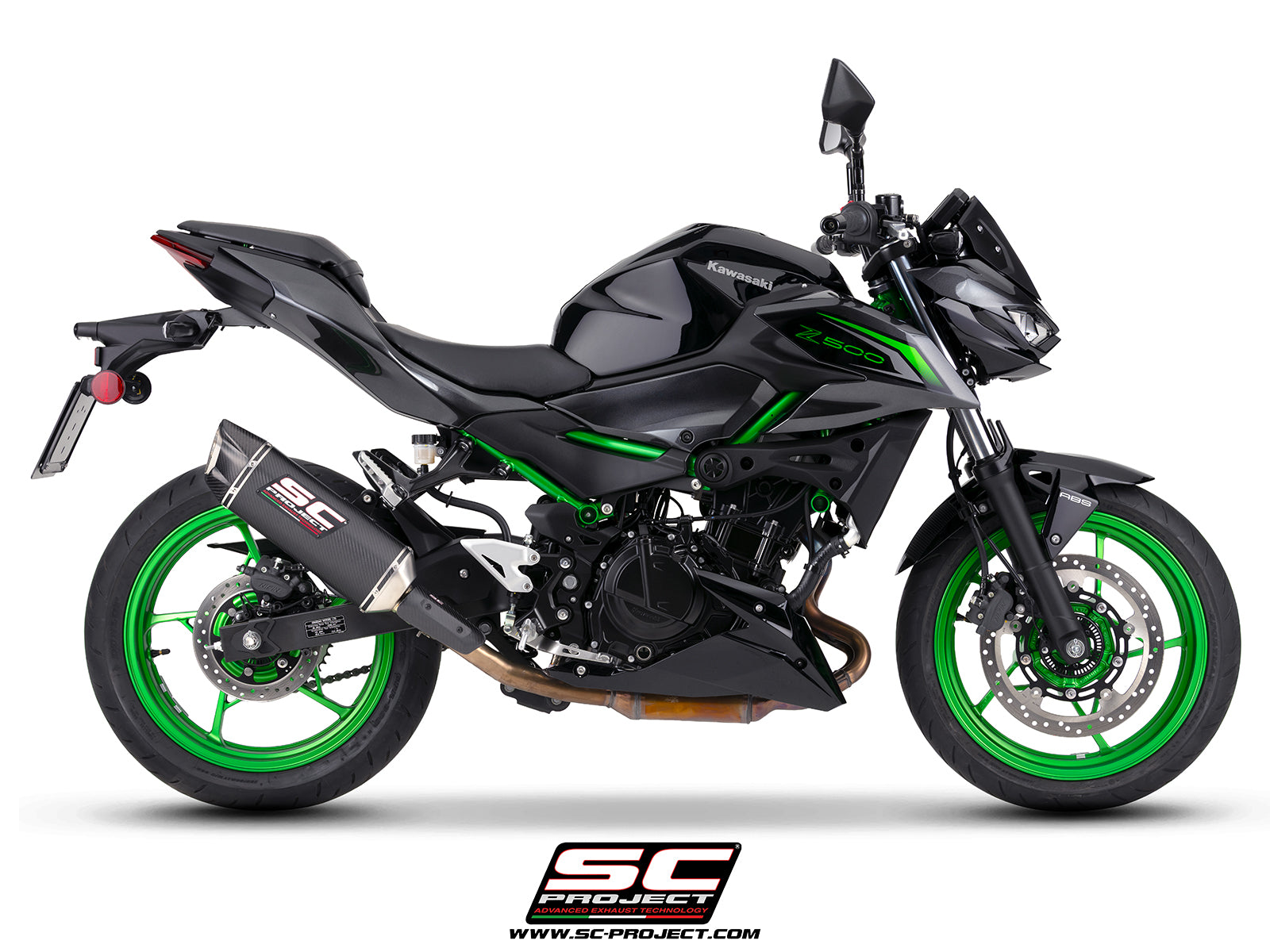Kawasaki Z500 with SC-Project SC1-X carbon fibre exhaust, 3/4 rear view