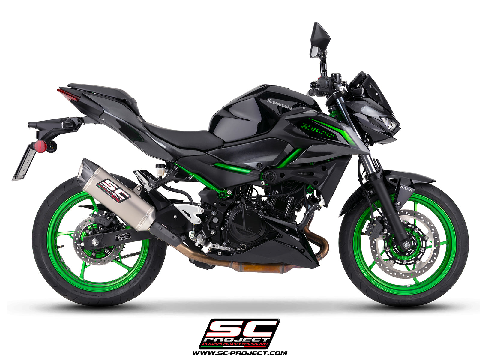 Kawasaki Z500 with SC-Project SC1-X titanium exhaust, 3/4 rear view