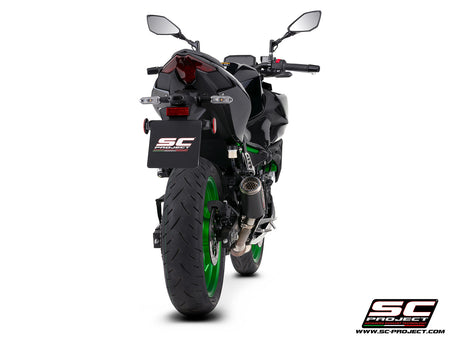 Kawasaki Z500 with SC-Project CR-T carbon fibre exhaust, with stoneguard grid, 3/4 rear view