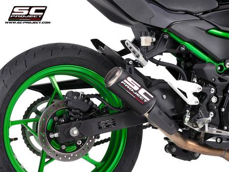 Kawasaki Z500 with SC-Project CR-T carbon fibre exhaust, with stoneguard grid, 3/4 rear view