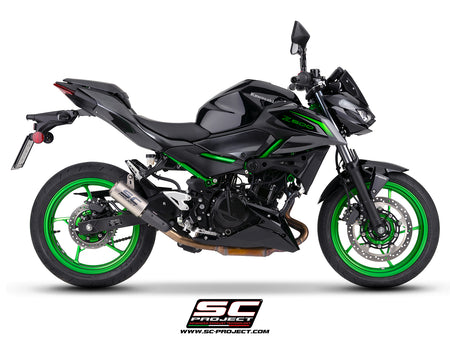 Kawasaki Z500 with SC-Project CR-T titanium exhaust, with stoneguard grid, 3/4 rear view