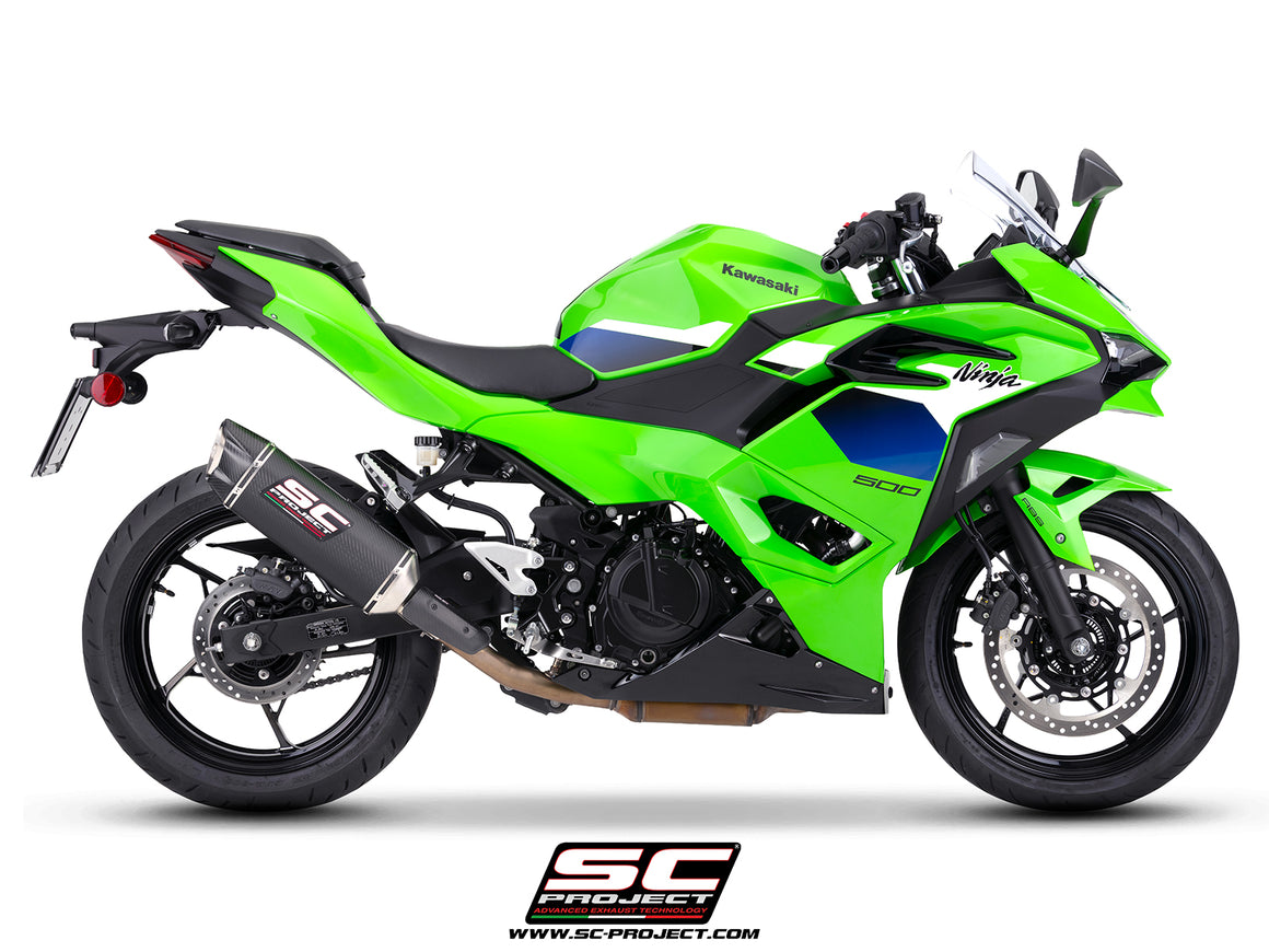 Kawasaki Ninja 500 with SC-Project SC1-X carbon fibre exhaust, 3/4 rear view