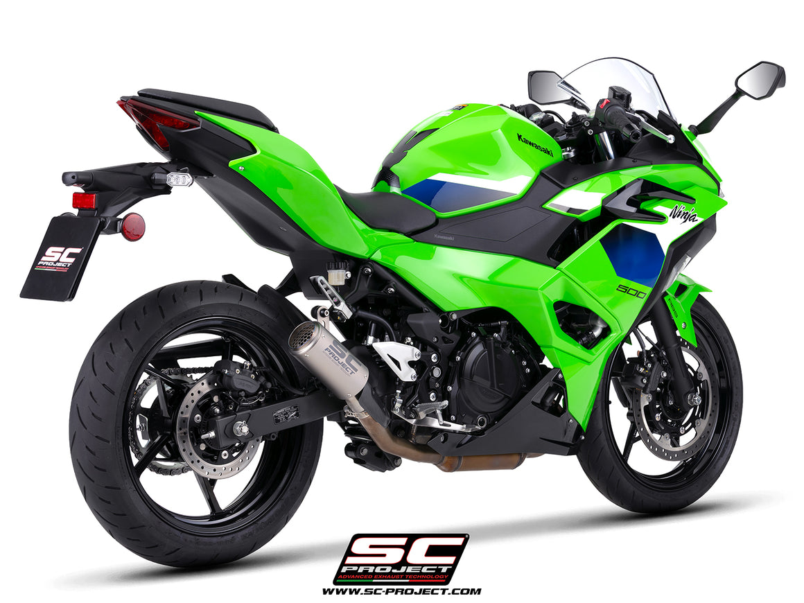 Kawasaki Ninja 500 with SC-Project CR-T titanium exhaust, with stoneguard grid, 3/4 rear view